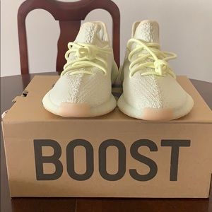 Yeezy Boost 350 V2